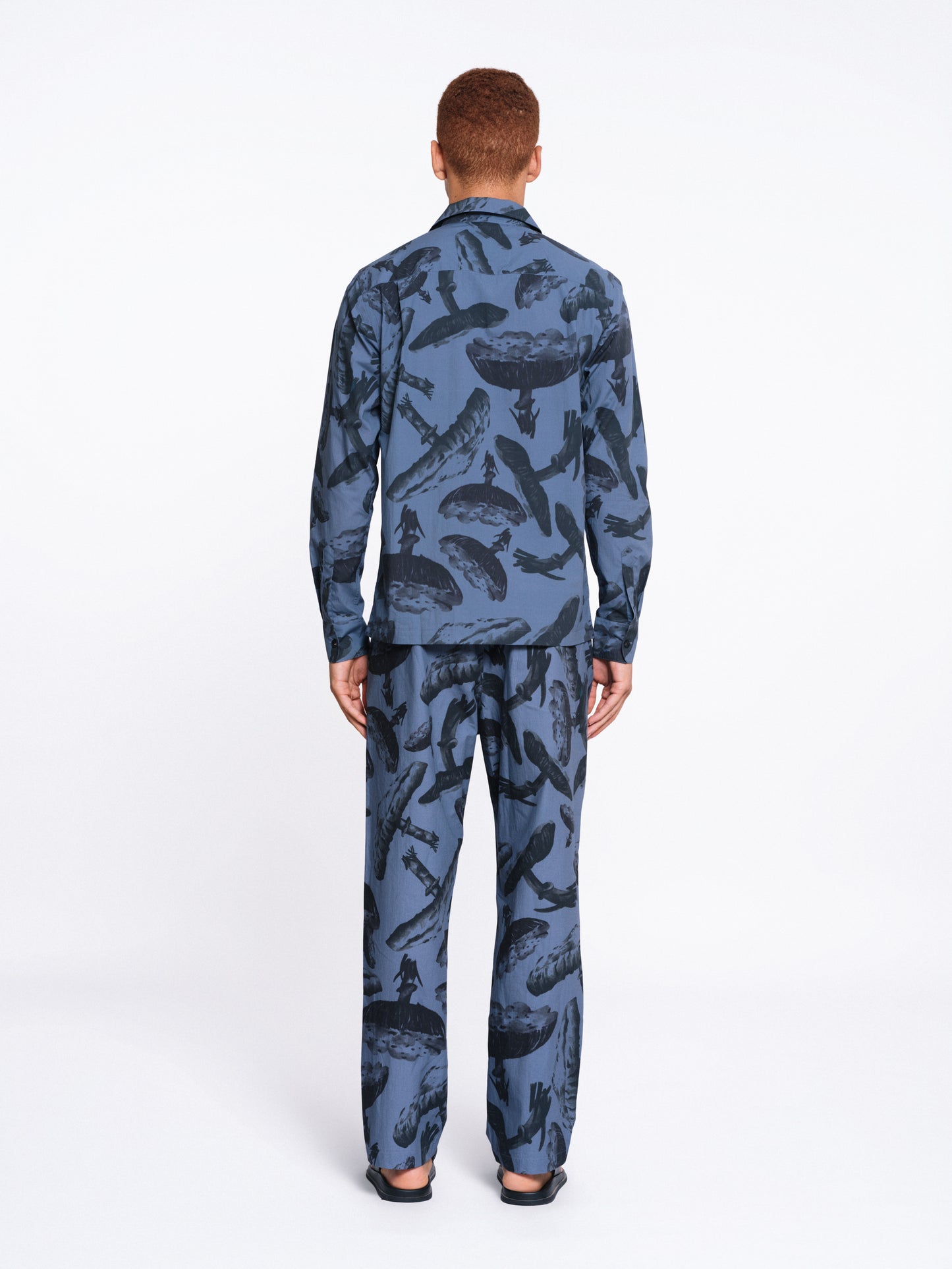 Night Shadow Blue / Black